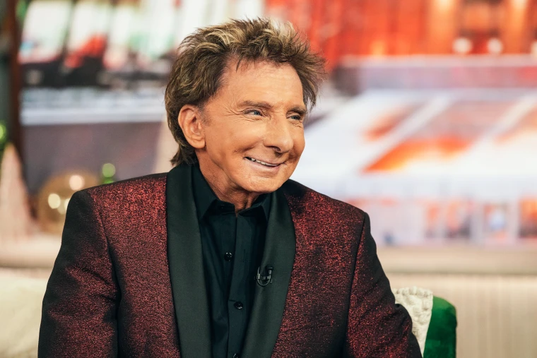 Barry Manilow revealed that he has been diagnosed with lung cancer and will reschedule his shows to 